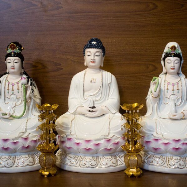 Top 5 quà tặng Cúng Dường trong ngày đại lễ Phật Đản 2021